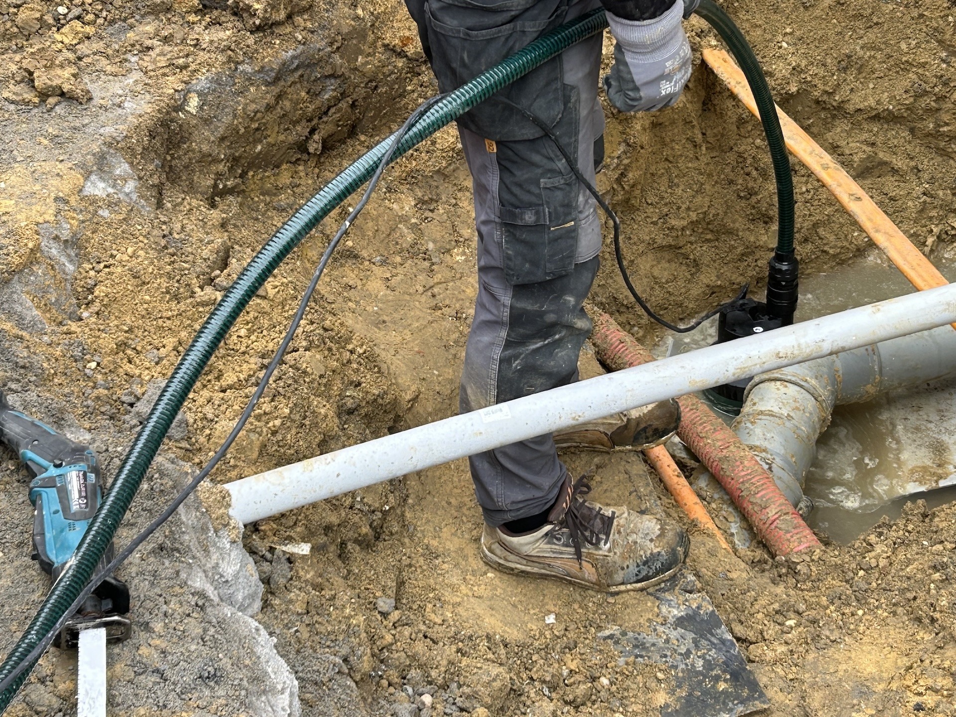 Dringende depannages - Spoedherstelling bij Lekkage